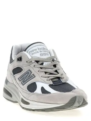 'Made in UK 991v2' sneakers U991LG2 NEW BALANCE Gray