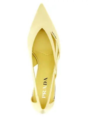 Cut out pumps 68% viscose