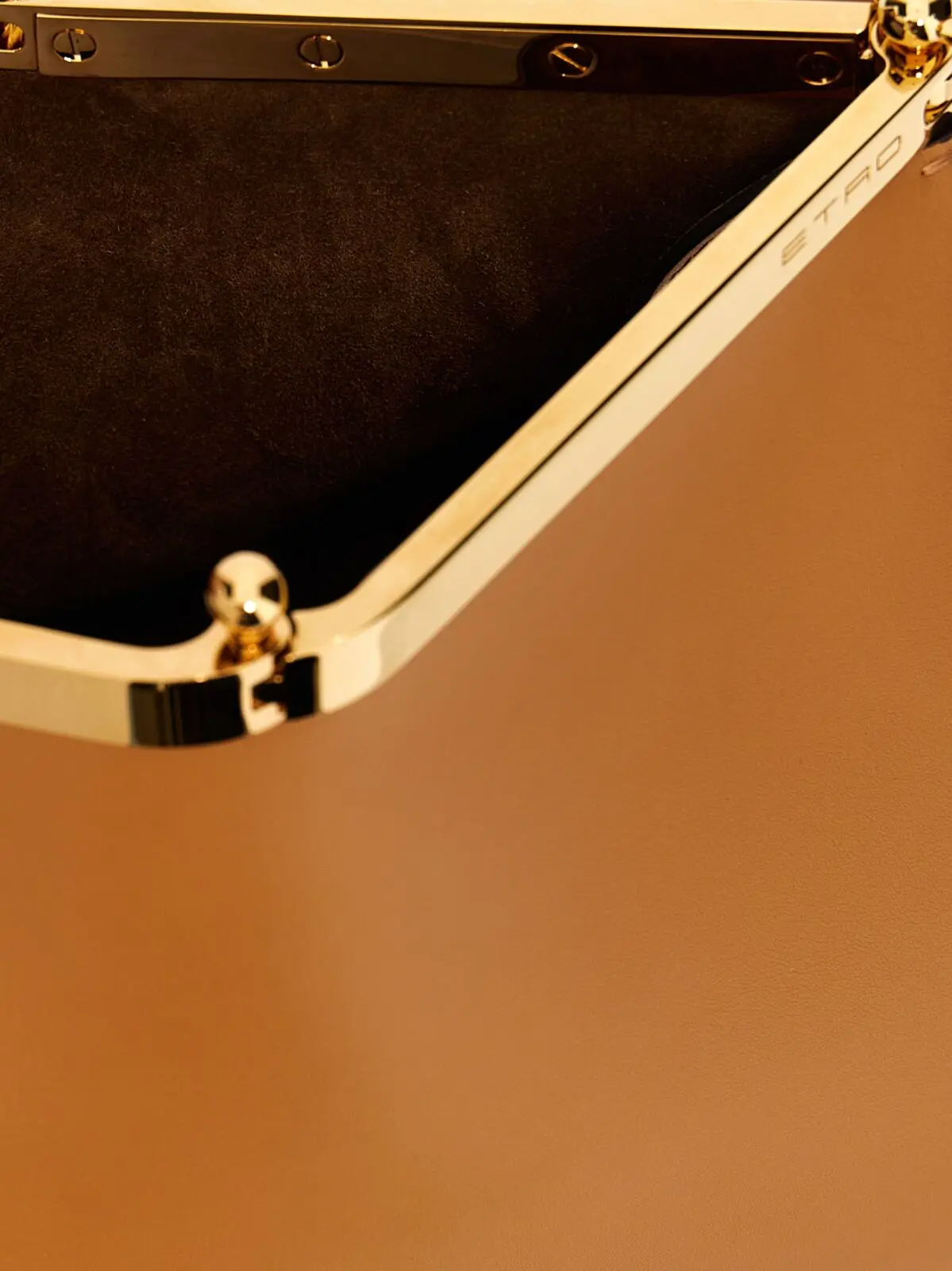 Сумка на плече Vela Etro 4 'Vela' shoulder bag 100% calfskin leather (Bos Taurus) ETRO Beige