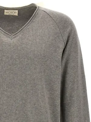 V-neck sweater Man MA'RY'YA Gray