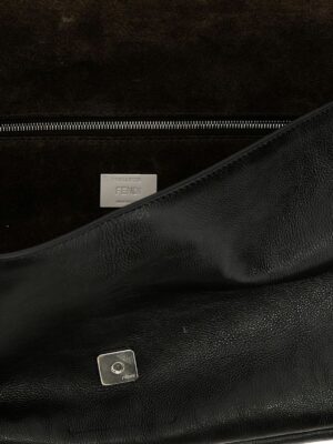 'Baguette Chain Large' shoulder bag 100% bos taurus FENDI Black