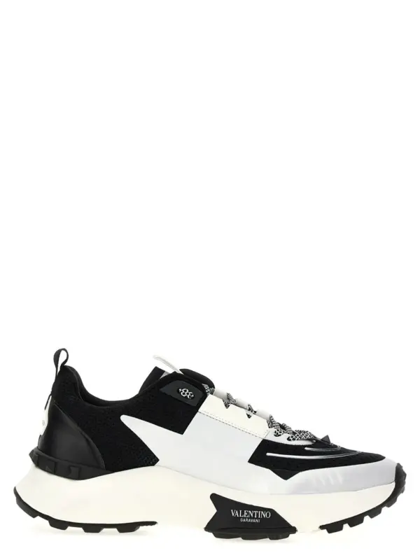 Valentino Garavani 'True Act' sneakers VALENTINO GARAVANI White/Black
