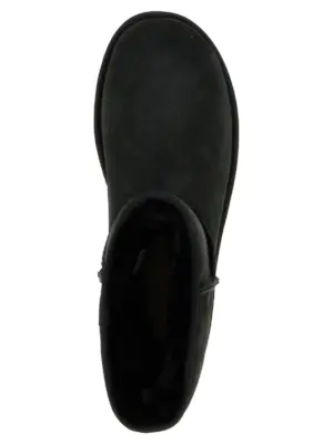 'Classic Short II' boots 90% sheepskin 10% cow leather UGG Black