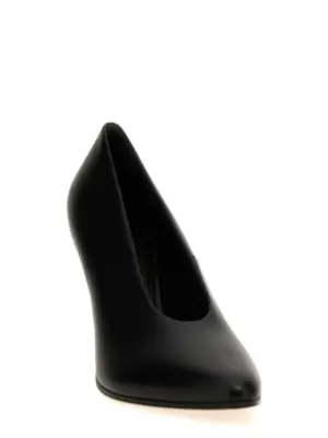 'Prudens' pumps F1532L57BLK THE ROW Black