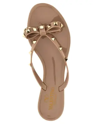 Valentino Garavani 'Rockstud' thong sandals 100% polyvinyl chloride VALENTINO GARAVANI Pink