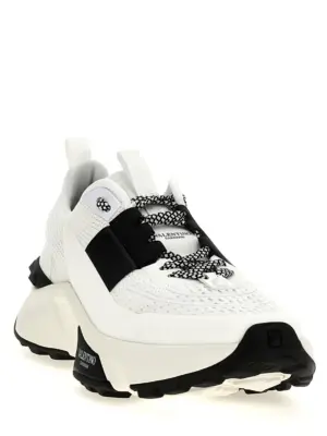 Valentino Garavani 'True Act' sneakers Y2S0H96PTN6L0 VALENTINO GARAVANI White/Black