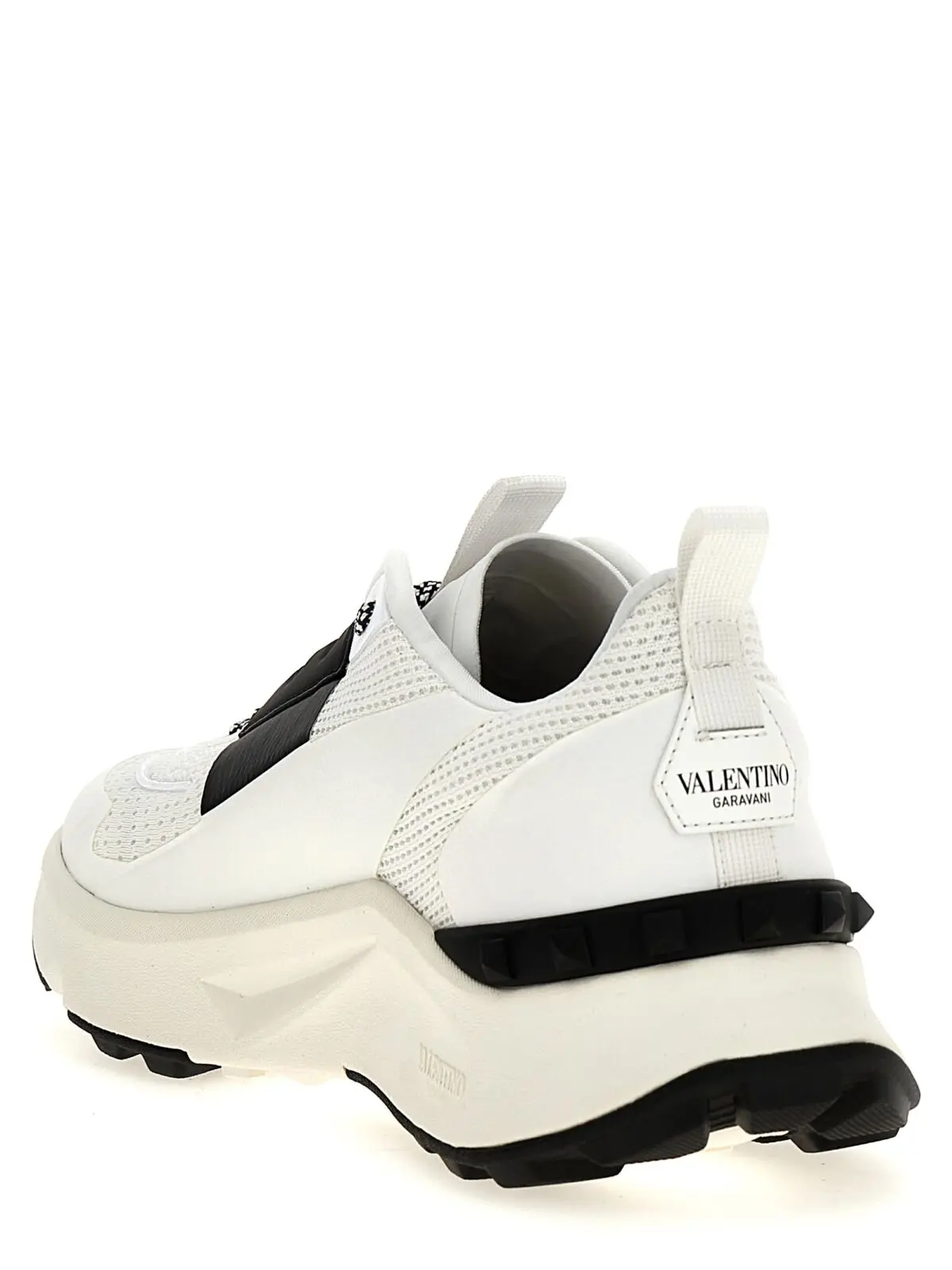 Кросівки Valentino Garavani True Act Чорно-білі 3 Valentino Garavani 'True Act' sneakers Man VALENTINO GARAVANI White/Black