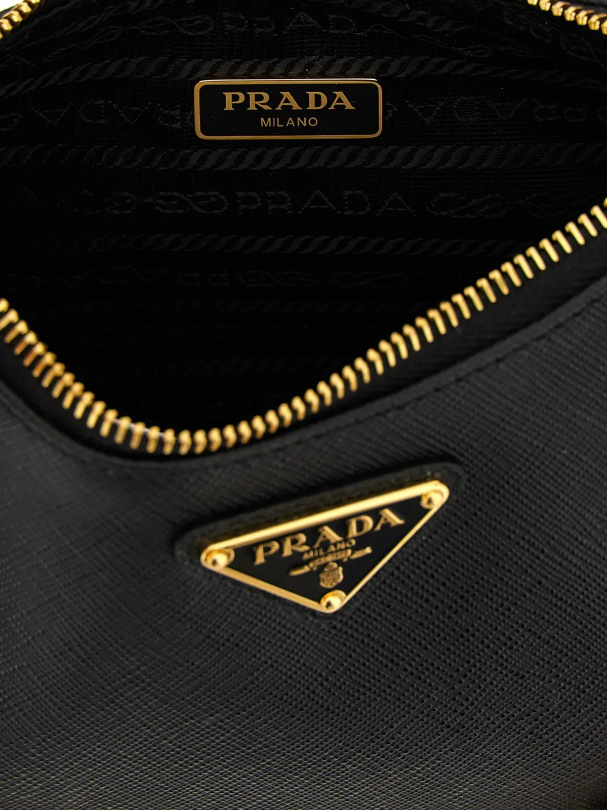 Сумка крос-боді Prada Prada Re-Edition 2005 Чорна 4 'Prada Re-Edition 2005' shoulder bag 100% calfskin leather (Bos Taurus) PRADA Black