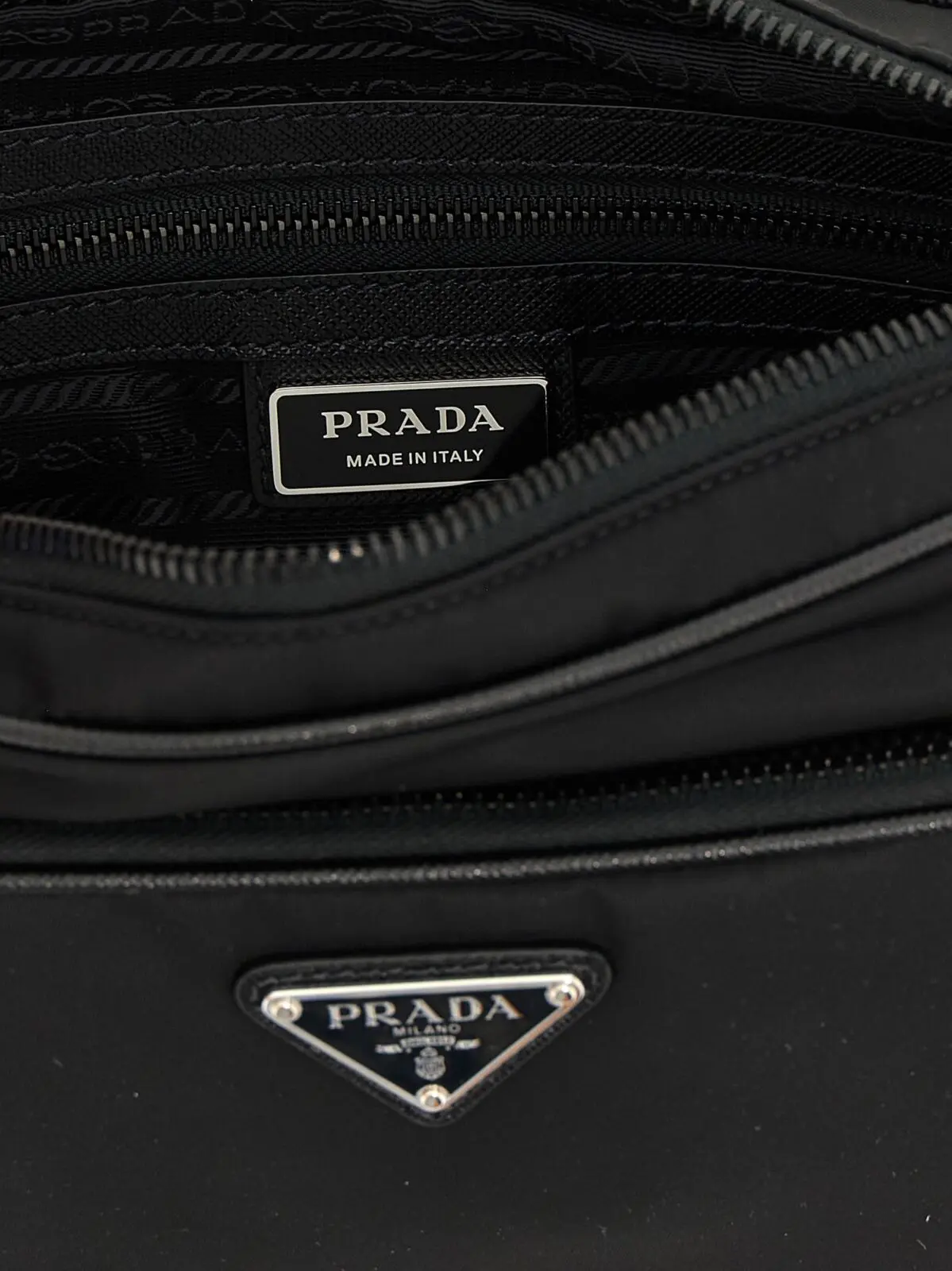 Сумка крос-боді Prada Re-Nylon середня Чорна 4 Re-Nylon medium shoulder bag 100% recycled polyamide PRADA Black