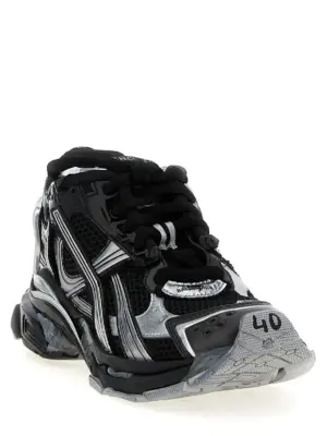 'Runner' sneakers 772774W3RMU1100 BALENCIAGA Black