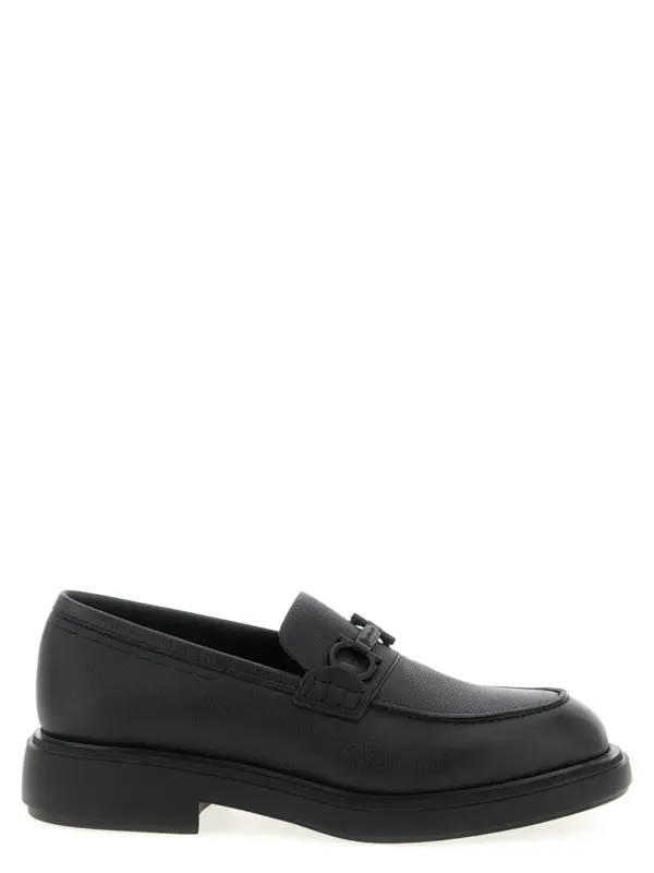 'Arden' loafers FERRAGAMO Black
