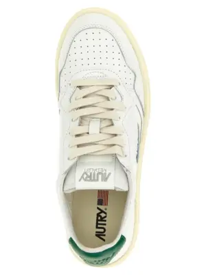 'Medalist Low' sneakers 100% goat leather (Capra Hircus Hircus) AUTRY Green