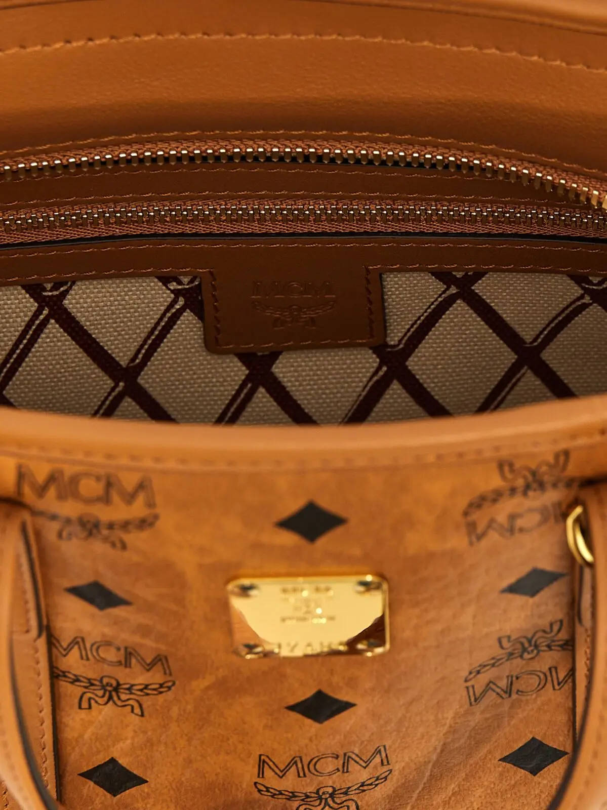 Сумка шопер Mcm Toni mini Коричнева 4 'Toni' mini shopping bag 63% polyurethane 20% polyester 17% cotton MCM Brown