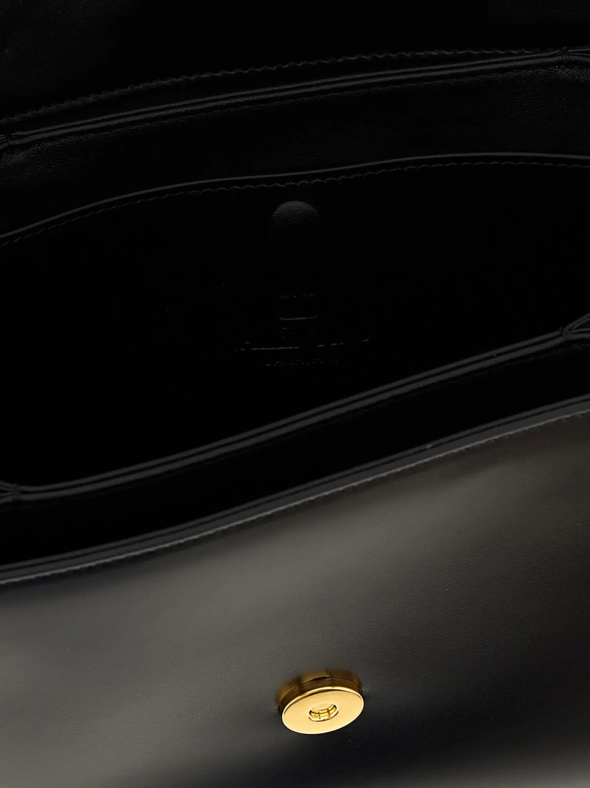 Сумка крос-боді Valentino Garavani 9TO5 Чорна 4 Valentino Garavani '9TO5' shoulder bag 100% calfskin leather (Bos Taurus) VALENTINO GARAVANI Black