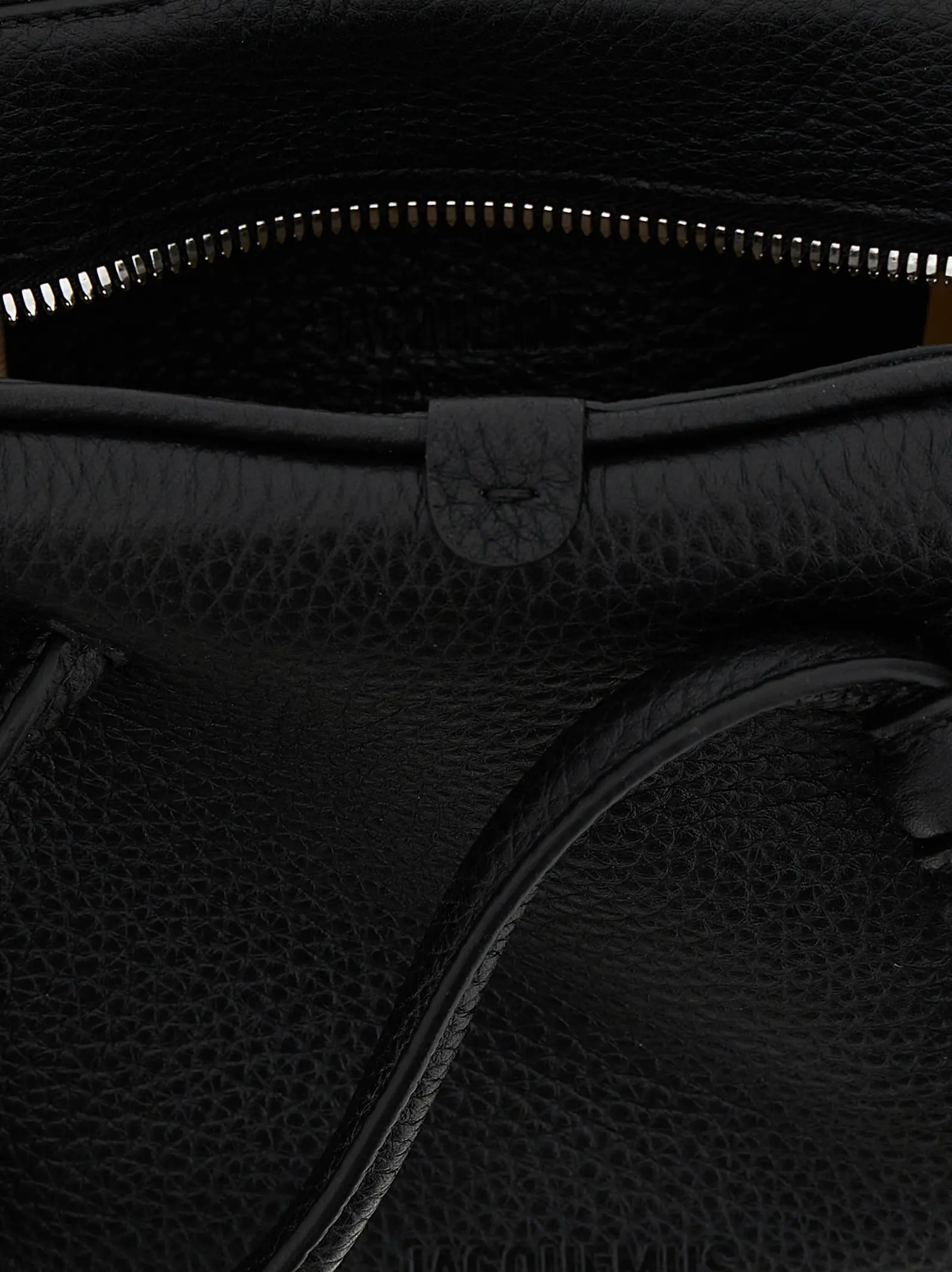 Сумка Jacquemus Le Petit Turismo Чорна 4 'Le Petit Turismo' handbag 100% calfskin leather (Bos Taurus) JACQUEMUS Black