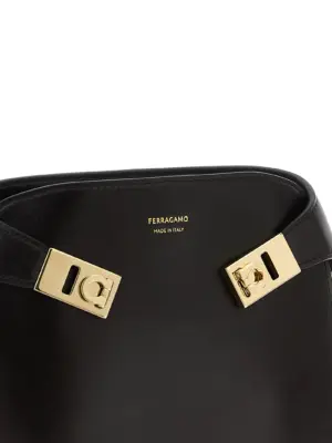 ‘Hug BB S’ belt bag Woman FERRAGAMO Brown