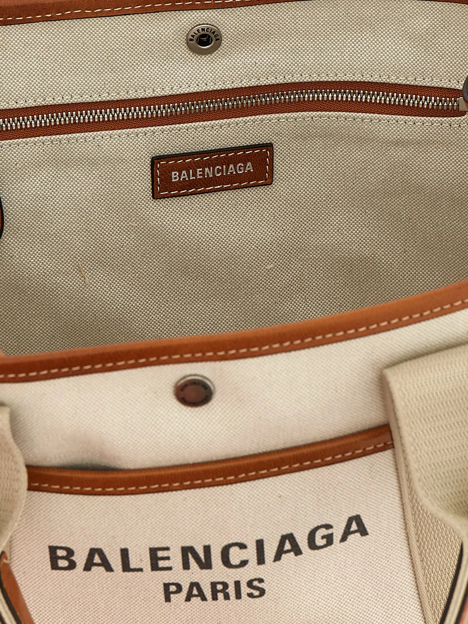 Сумка шопер Balenciaga Biarritz small Бежева 4 Small 'Biarritz' shopping bag 80% leather