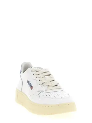 'Medalist Low' sneakers AULWLL89 AUTRY Light Blue