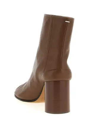 'Tabi' ankle boots Woman MAISON MARGIELA Brown