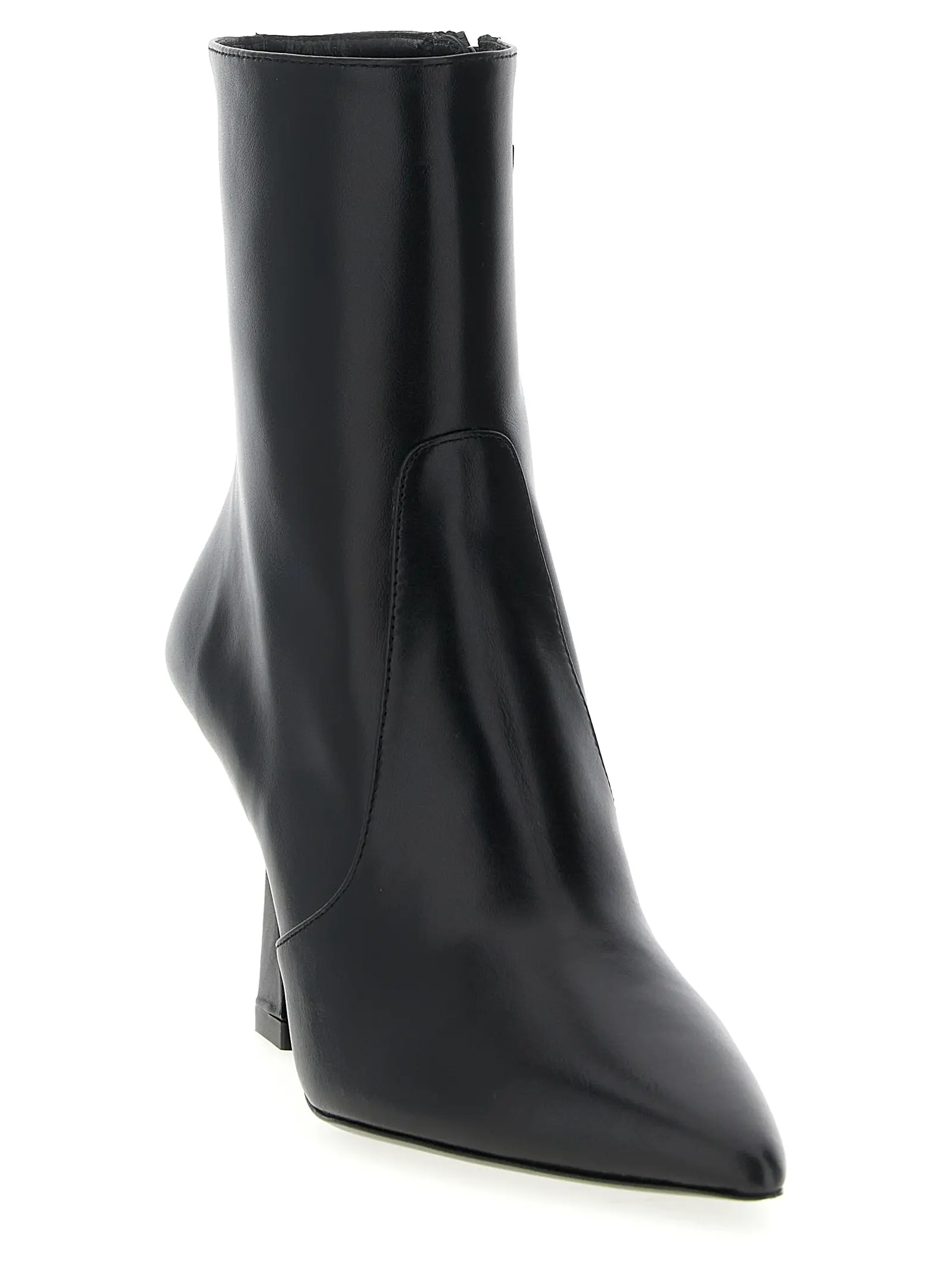 Черевики Stuart Weitzman Vinnie Чорні 2 'Vinnie' ankle boots SJ451BLK STUART WEITZMAN Black