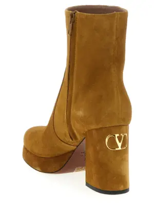 Valentino Garavani 'Fawcette' ankle boots Woman VALENTINO GARAVANI Beige