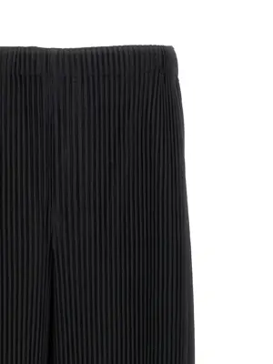 'Monthly Colors: September' pants Man HOMME PLISSE' ISSEY MIYAKE Black