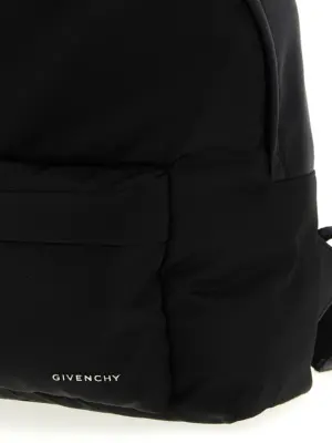 'Essential' backpack Man GIVENCHY Black