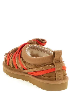 'Tasman Lace' sabots Man UGG Brown